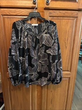 Black Floral Drawstring Neck Blouse - Women Tops size XL
